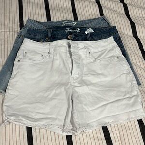 Bundle of women’s shorts size 8